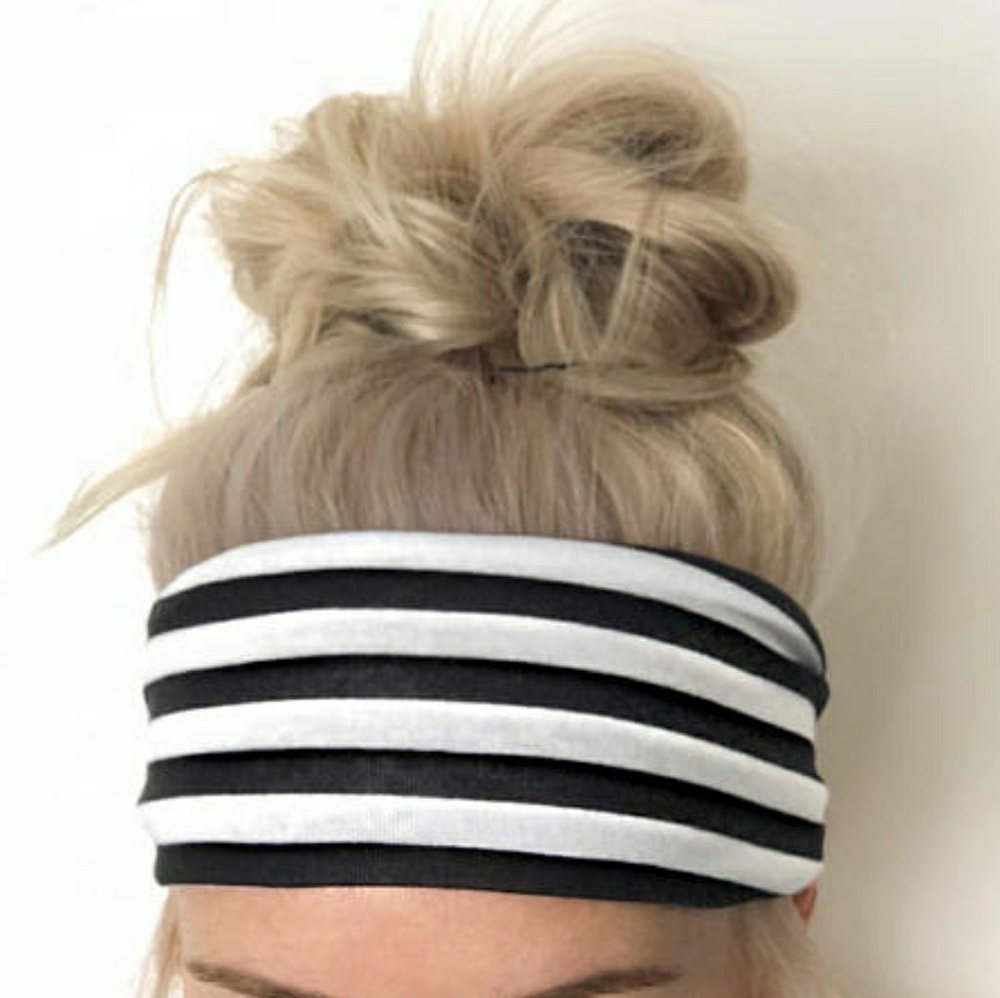 • HP {The Ribbon Boutique} Striped Headband